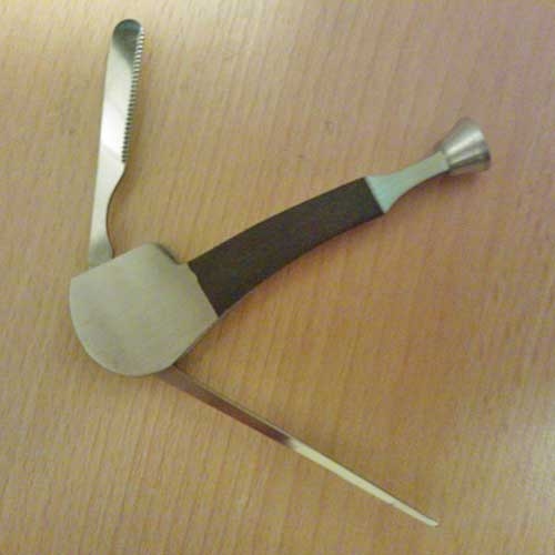 Pijpmes met hout in roestvrij staal pijpvorm